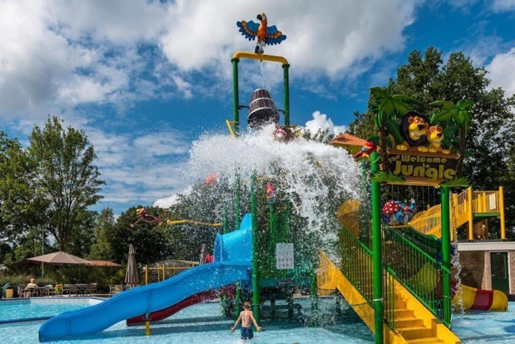 Camping De Pallegarste Chalet 119 Marienberg Экстерьер фото