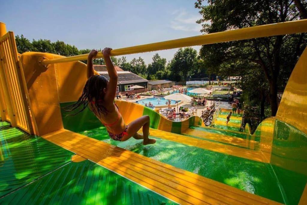 Camping De Pallegarste Chalet 119 Marienberg Экстерьер фото